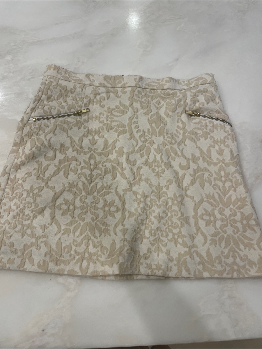 Necessary Objects Girls Cream Floral Brocade/Damask Mini Skirt-Size XL